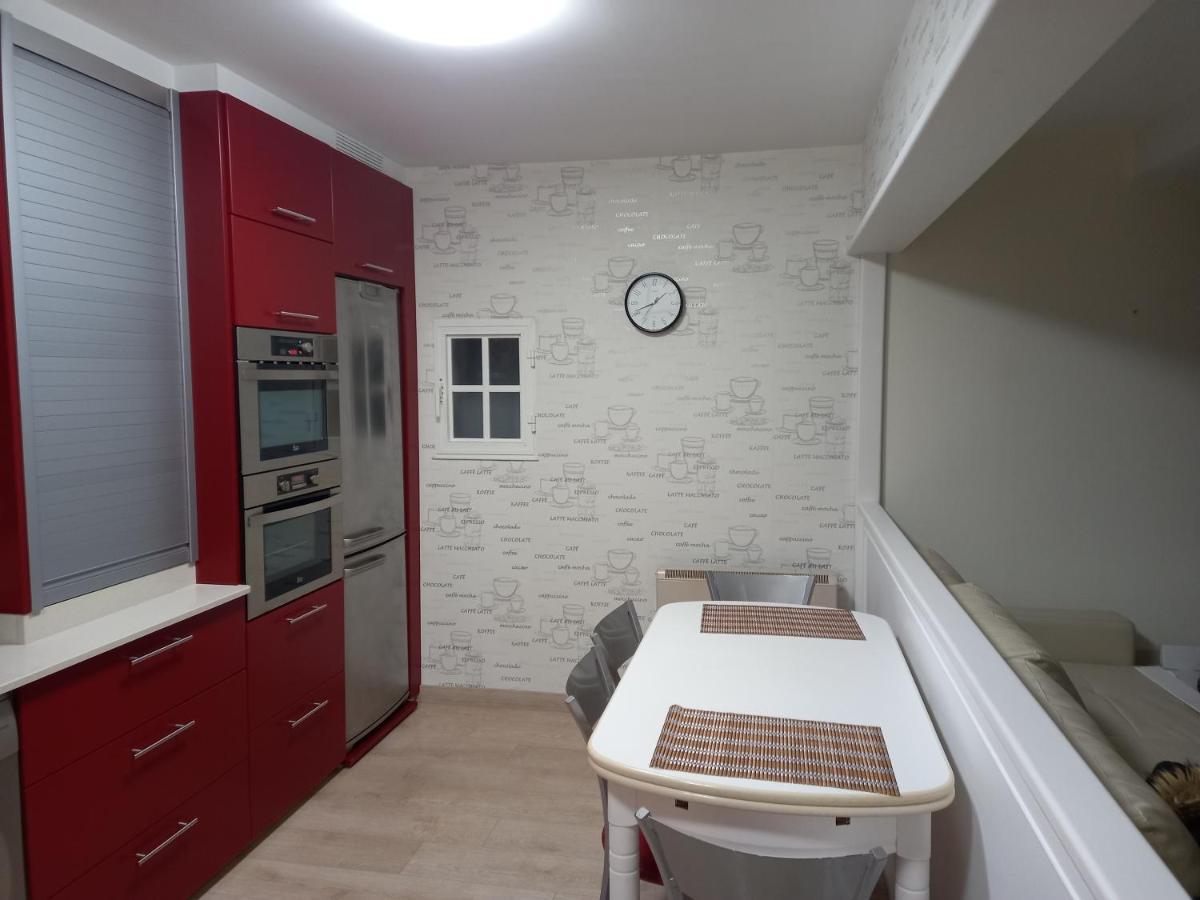 Apartamento A 350 Metros De La Playa A Pobra do Caramiñal Exterior photo